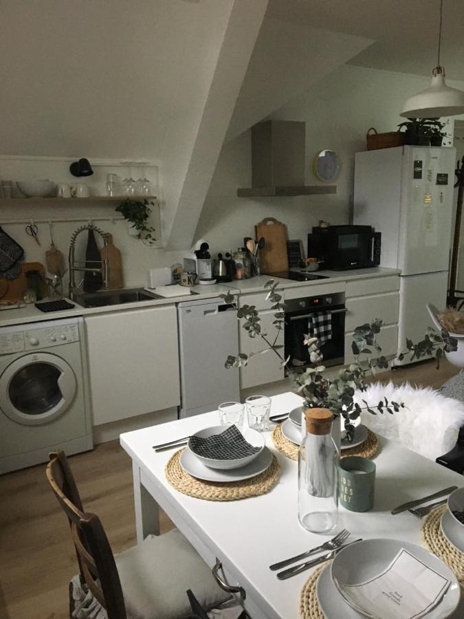 Les Chambres De Pauline Appartements Avec Climatisation Et Spa Албервил Екстериор снимка