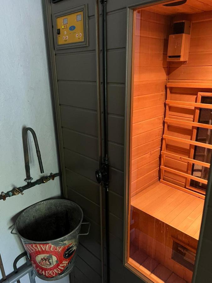 Les Chambres De Pauline Appartements Avec Climatisation Et Spa Албервил Екстериор снимка